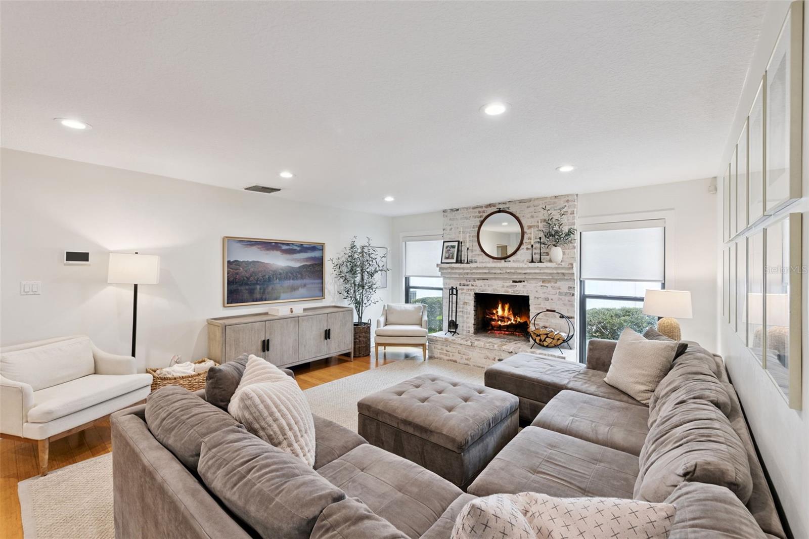 Image 12 of 36 For 4019 Quenita Drive