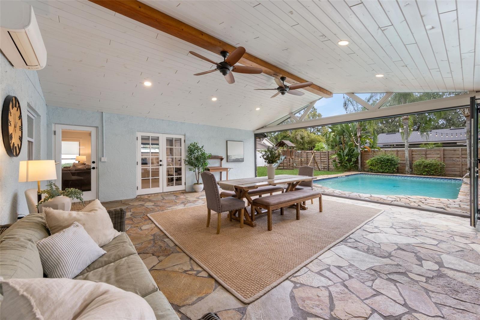 Image 15 of 36 For 4019 Quenita Drive