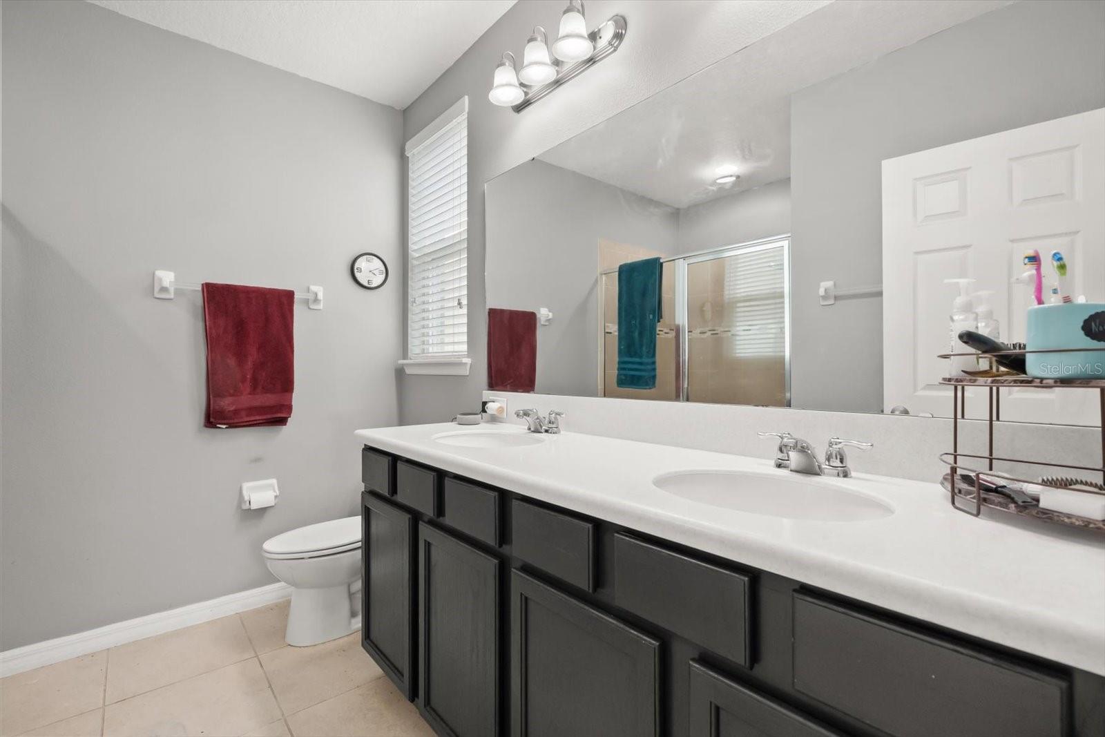 Image 12 of 47 For 1358 Yorkshire Court