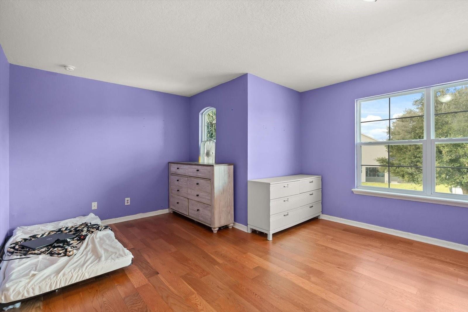 Image 24 of 47 For 1358 Yorkshire Court