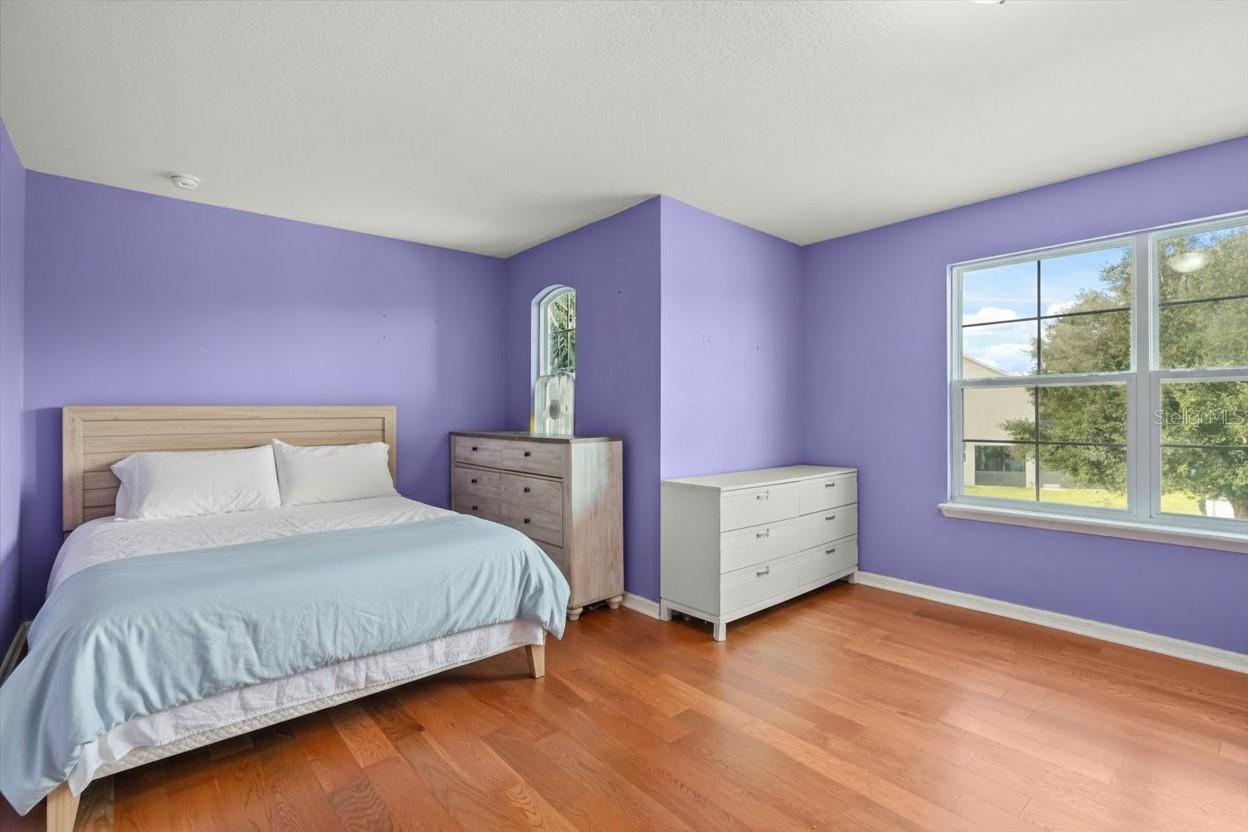 Image 30 of 47 For 1358 Yorkshire Court