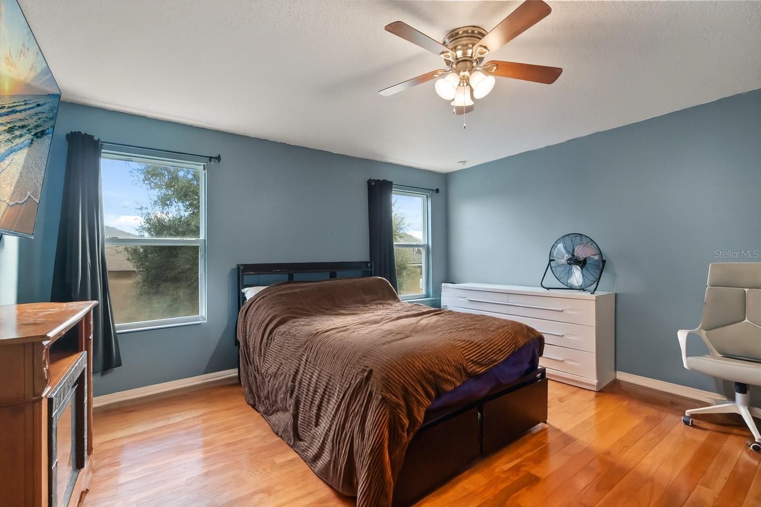 Image 32 of 47 For 1358 Yorkshire Court