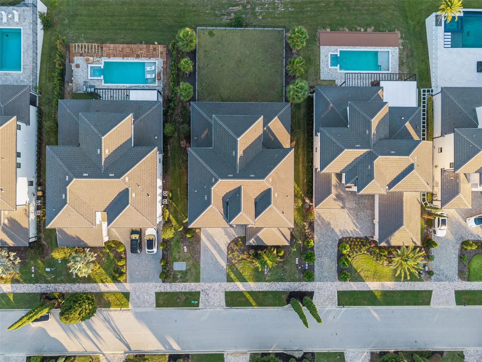 Image 44 of 60 For 16812 Bolsena Drive