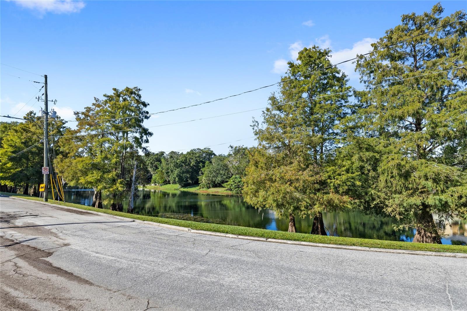 Image 58 of 60 For 921 Lake Emerald Drive