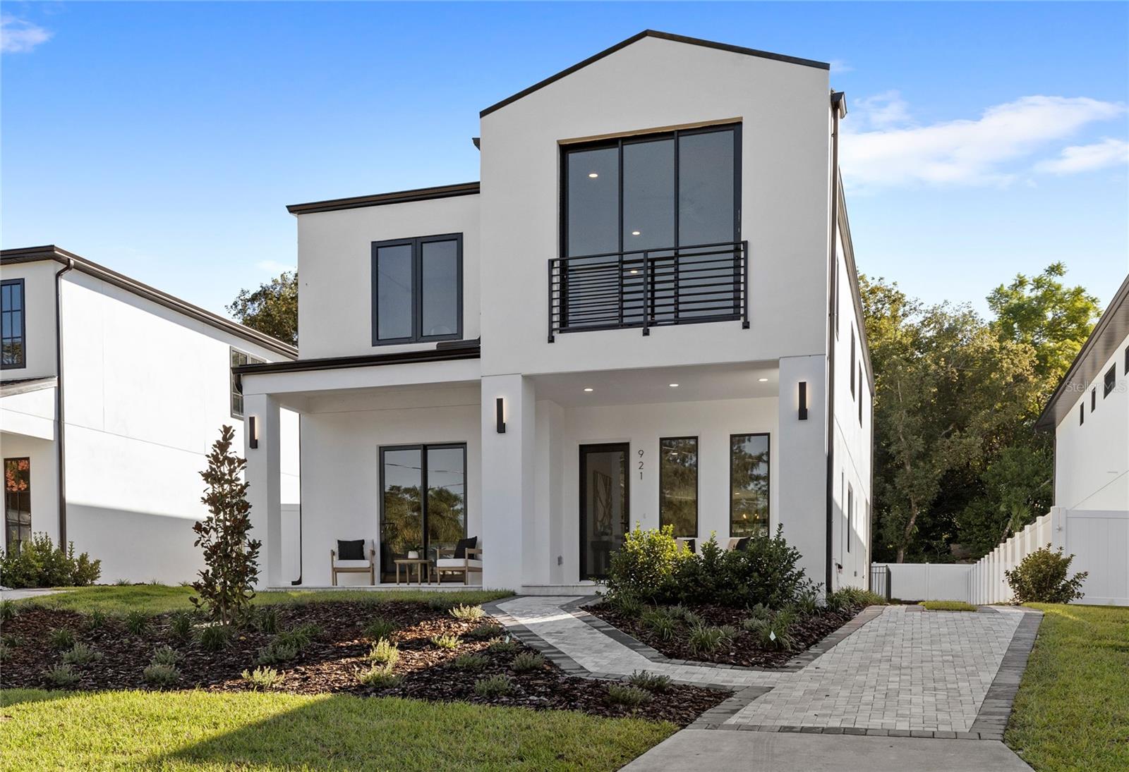 Image 59 of 60 For 921 Lake Emerald Drive