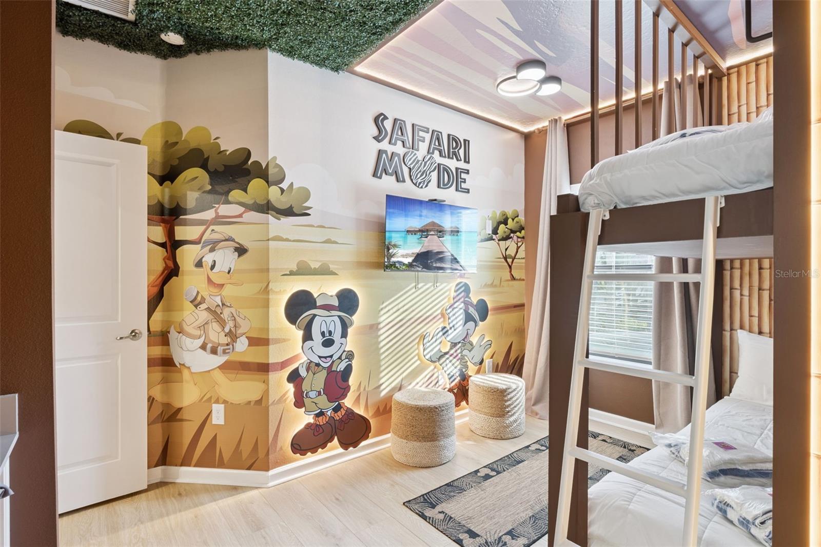 Image 12 of 42 For 10352 Ebb Tide Lane