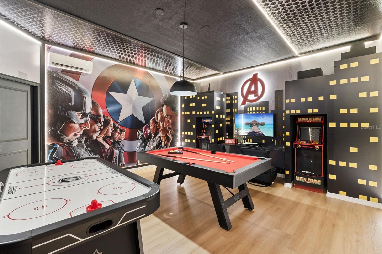 Image 19 of 42 For 10352 Ebb Tide Lane