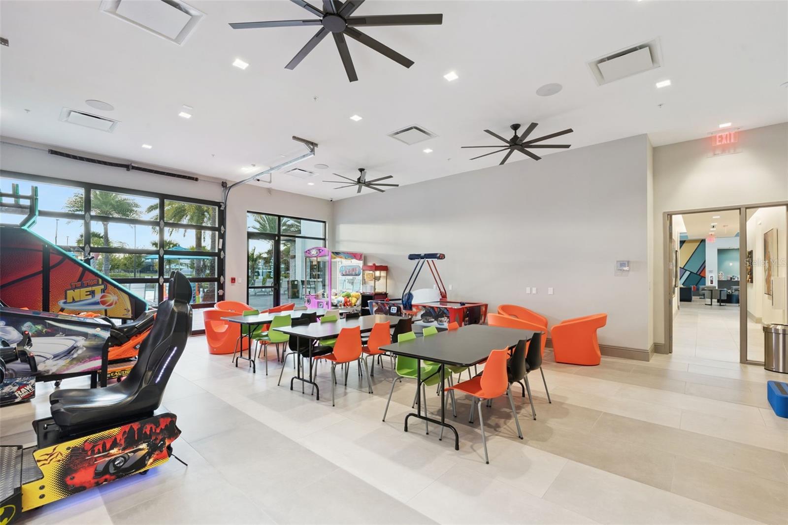 Image 27 of 42 For 10352 Ebb Tide Lane