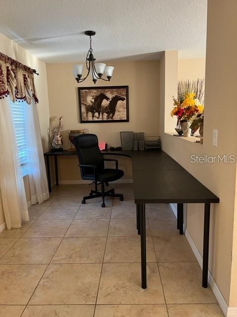 Image 3 of 7 For 4752 Blue Diamond Street