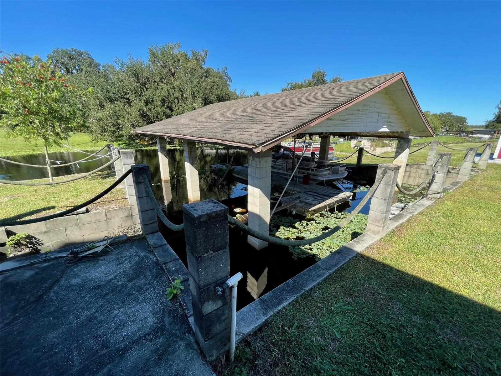 Image 13 of 29 For 2064 Shady Ln.