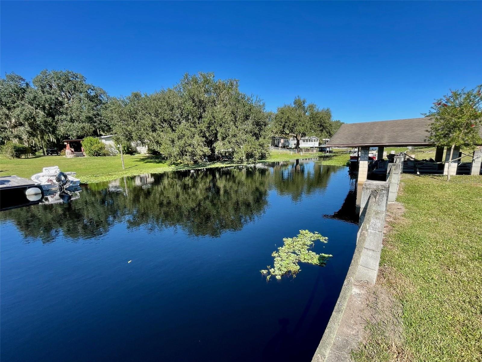 Image 19 of 29 For 2064 Shady Ln.