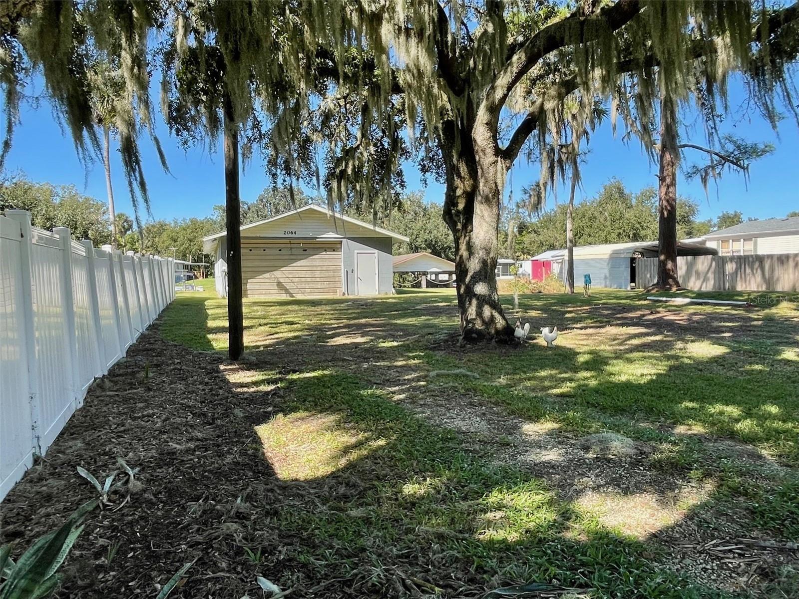 Image 6 of 29 For 2064 Shady Ln.