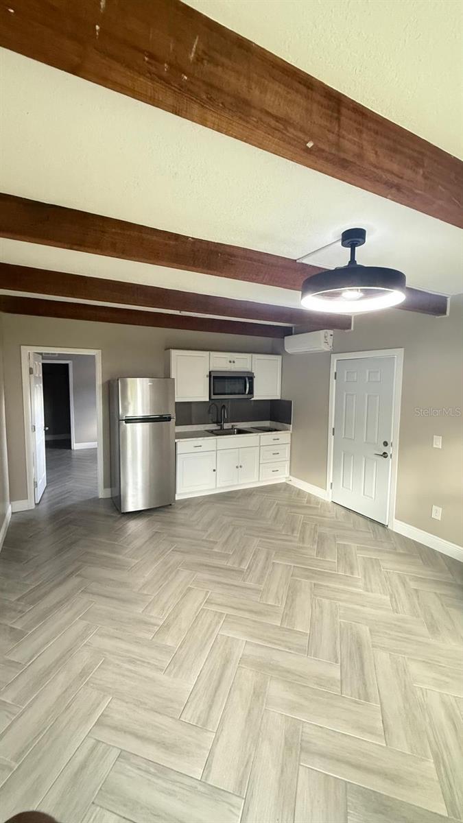 Image 10 of 16 For 1760 Tee Dee Lane