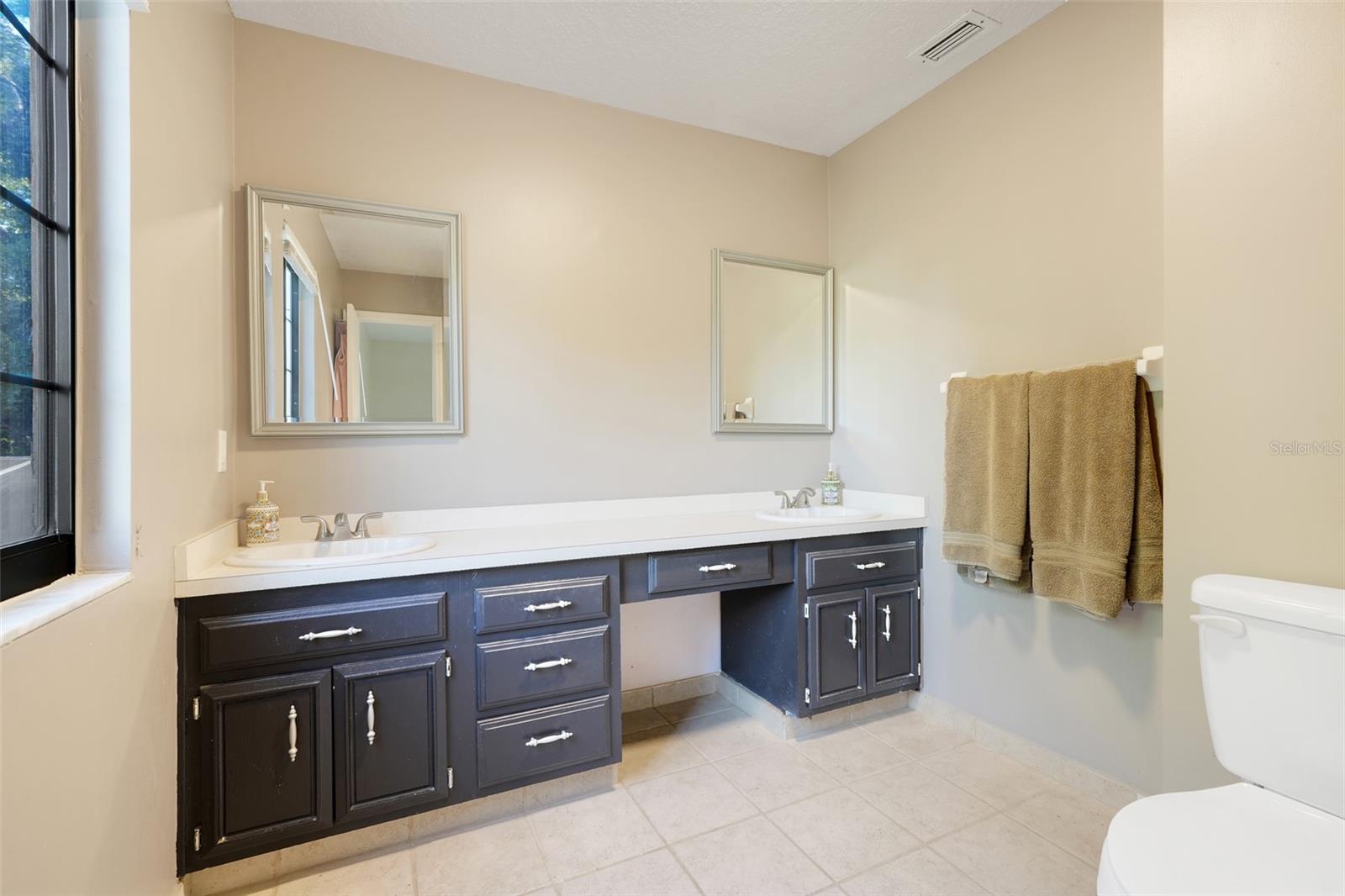 Image 25 of 46 For 6809 Parson Brown Drive