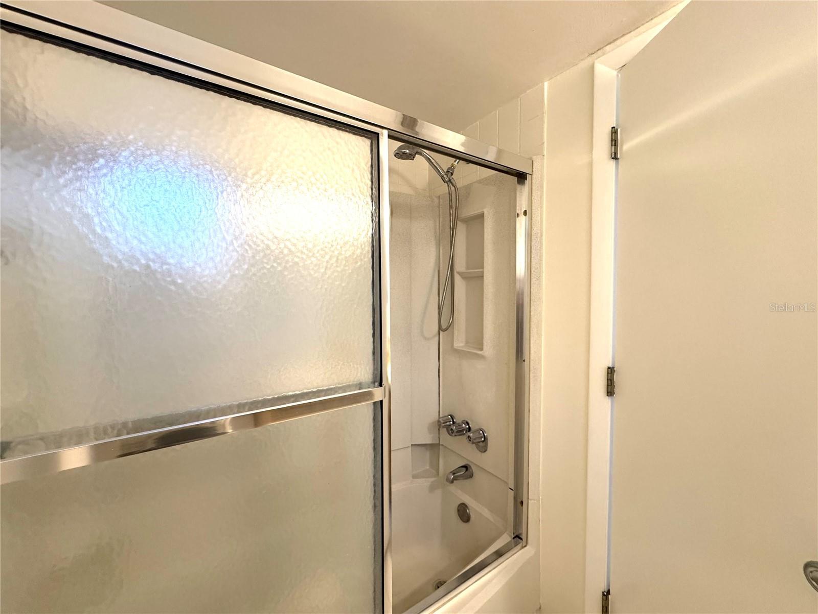 Image 18 of 20 For 4589 Lighthouse Circle 51