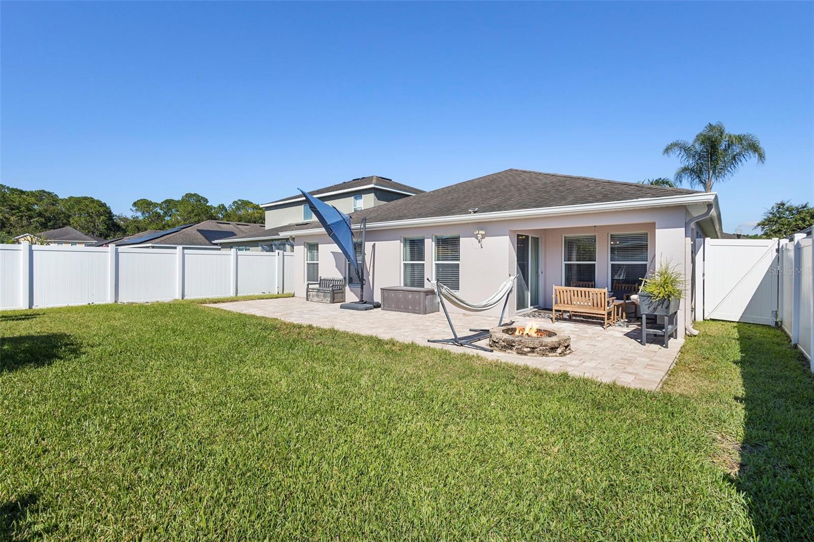 Image 4 of 49 For 10871 Cabbage Tree Loop