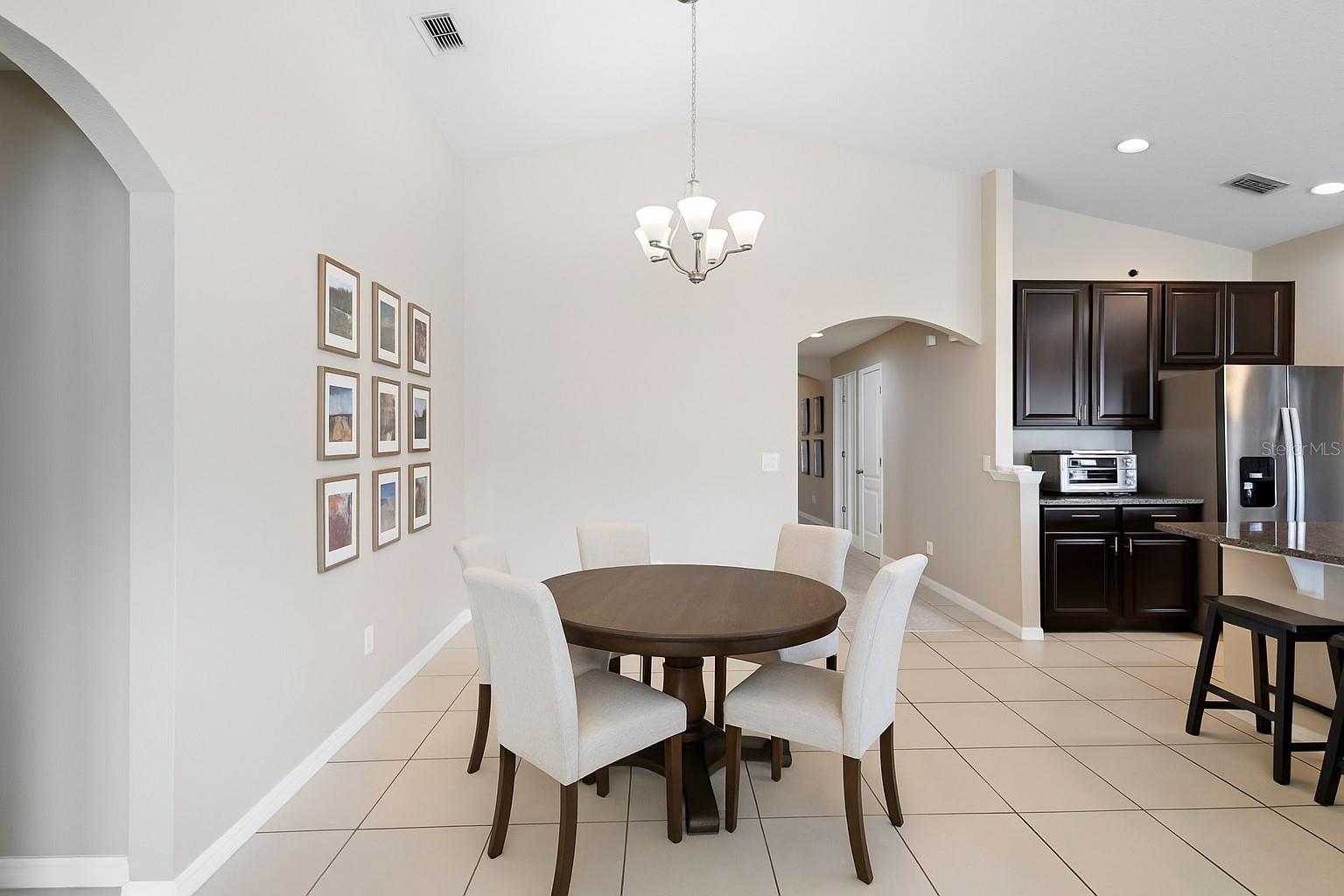 Image 7 of 49 For 10871 Cabbage Tree Loop