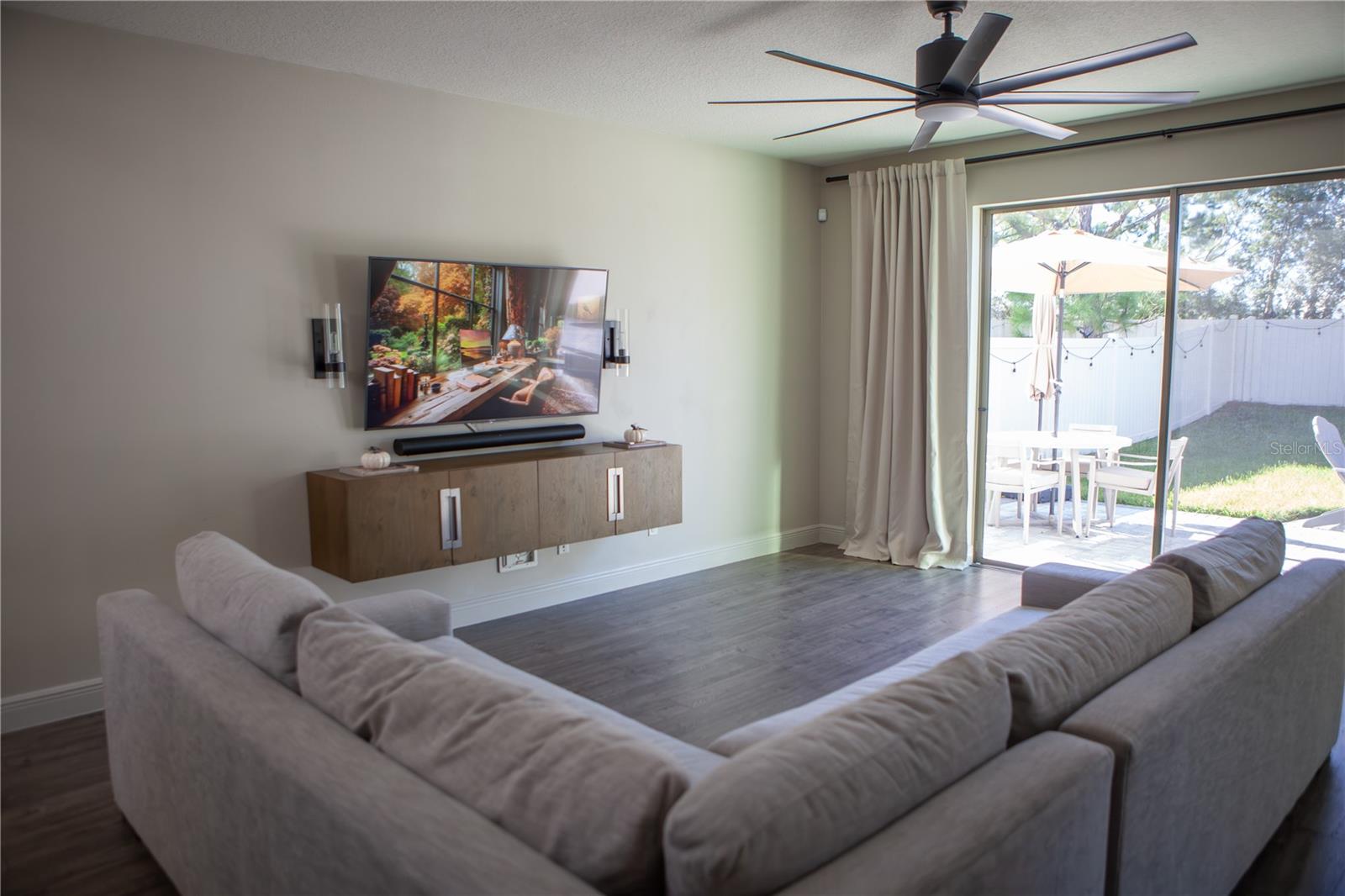 Image 5 of 31 For 2307 Gratia Place