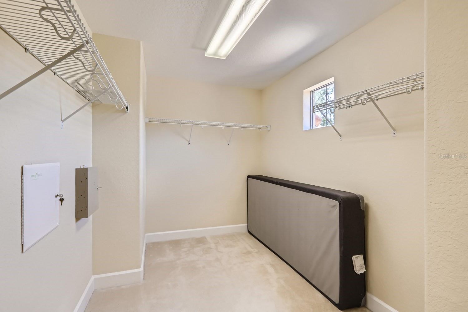 Image 21 of 73 For 8344 Riverdale Lane