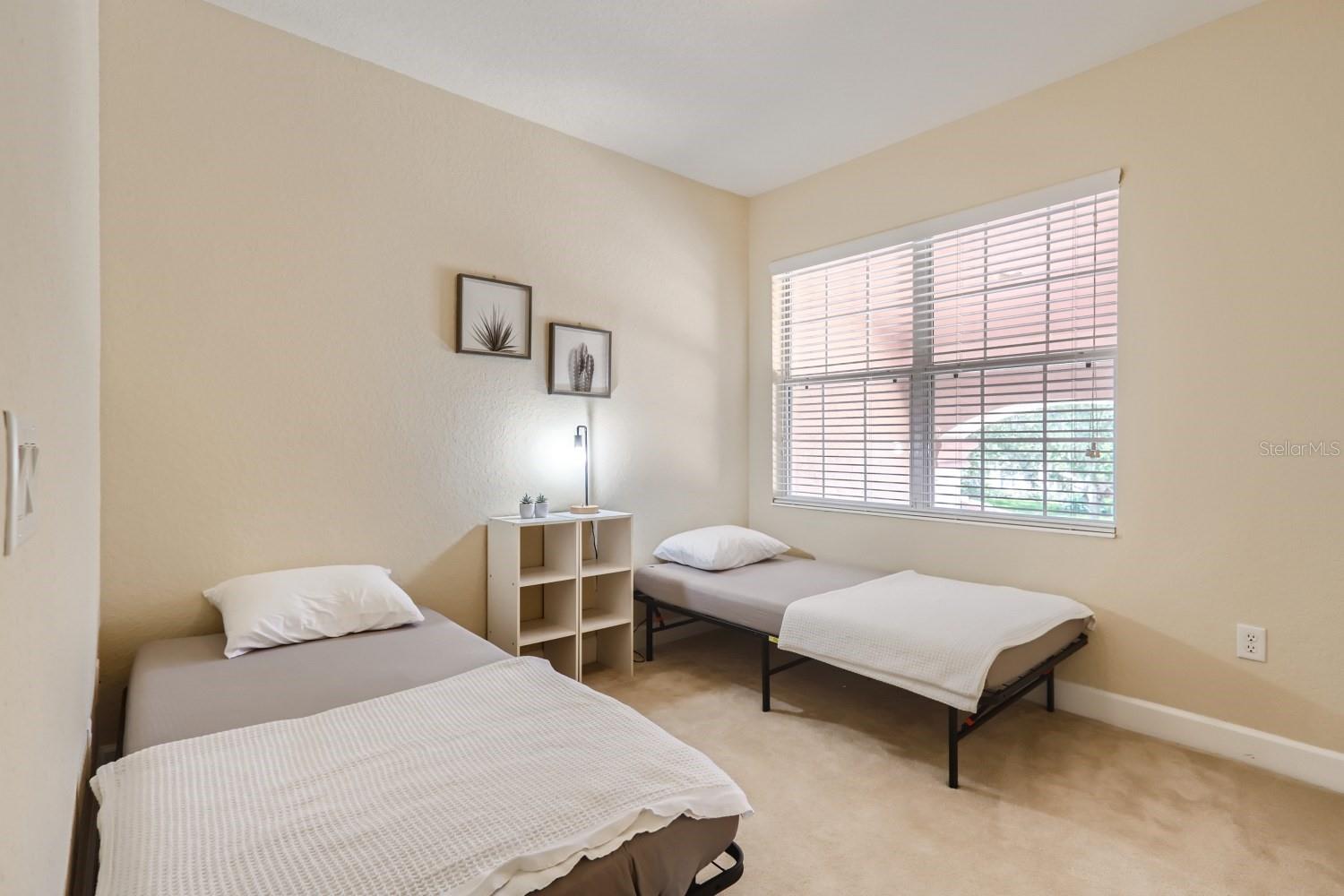 Image 27 of 73 For 8344 Riverdale Lane