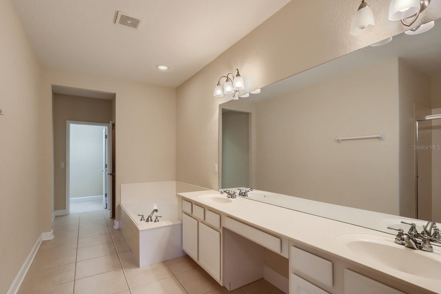 Image 29 of 73 For 8344 Riverdale Lane