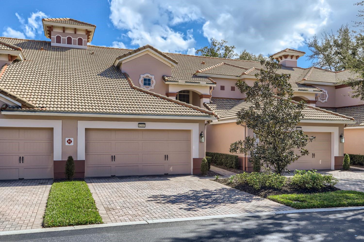 Image 4 of 73 For 8344 Riverdale Lane