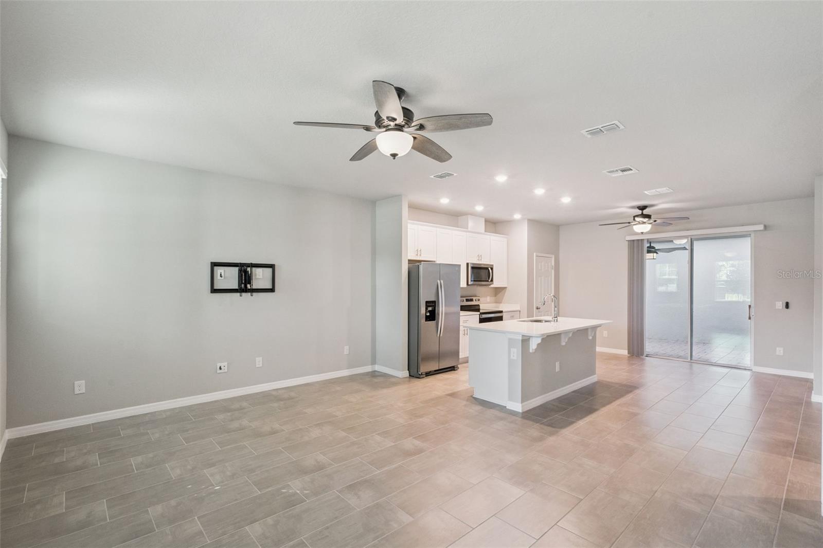 Image 17 of 60 For 988 Legacy Winds Way