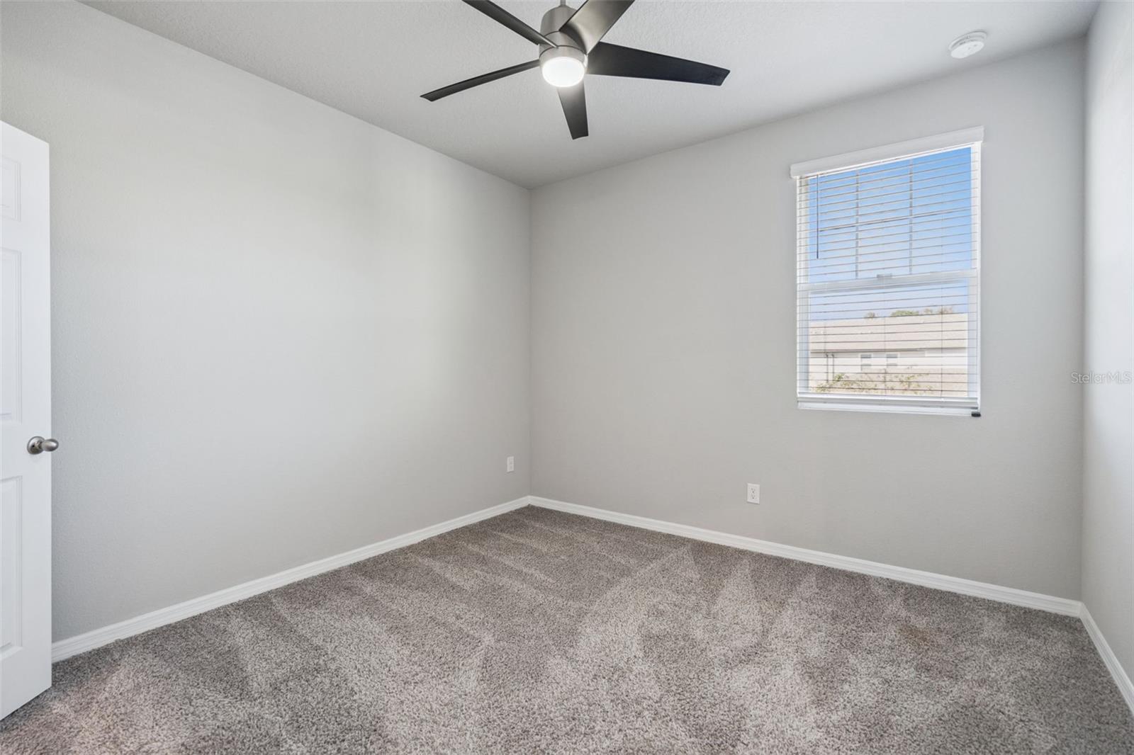 Image 28 of 60 For 988 Legacy Winds Way