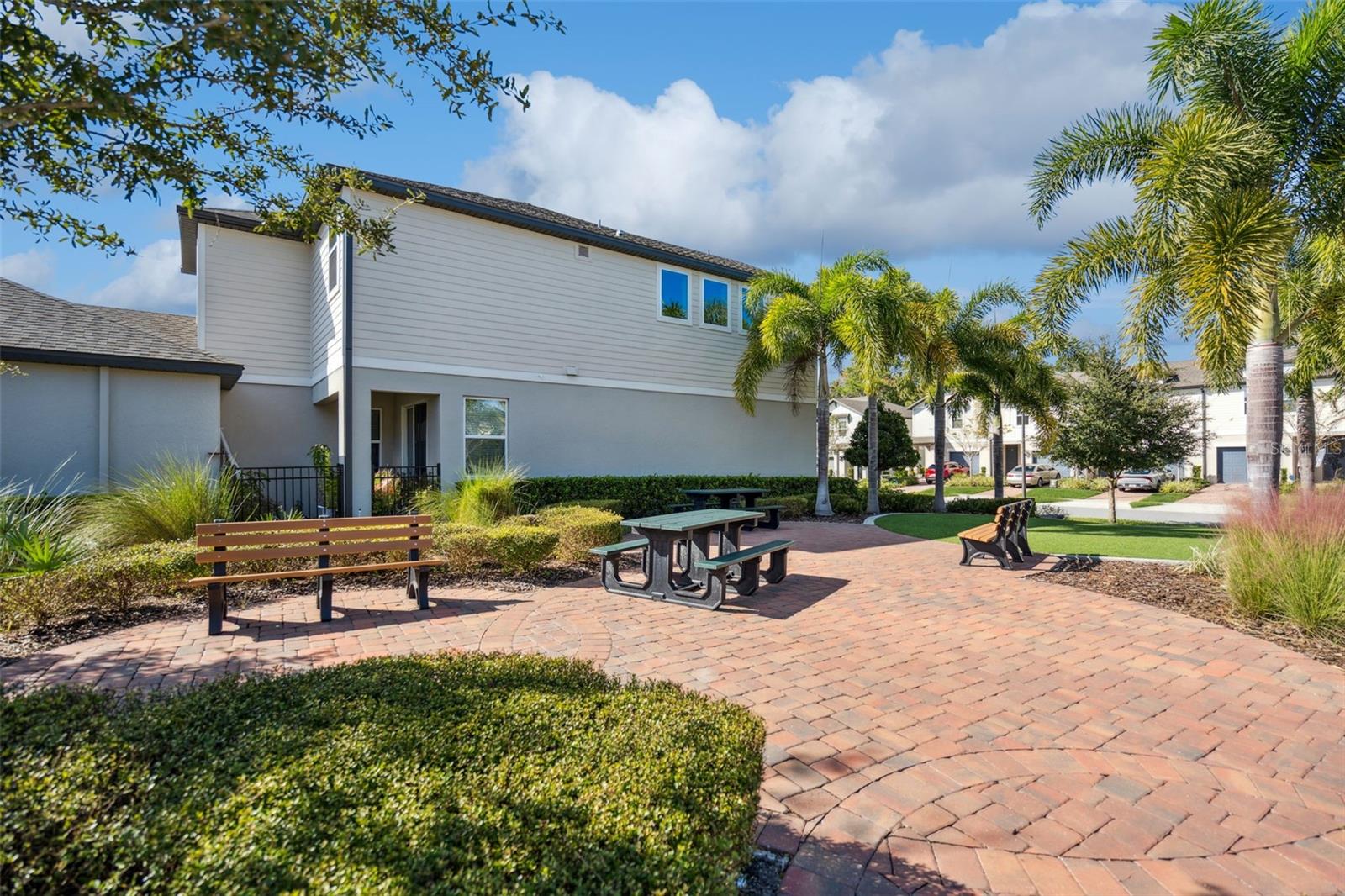 Image 53 of 60 For 988 Legacy Winds Way