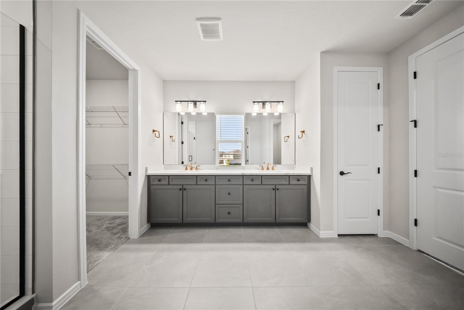 Image 25 of 53 For 13640 Haulover Beach Lane