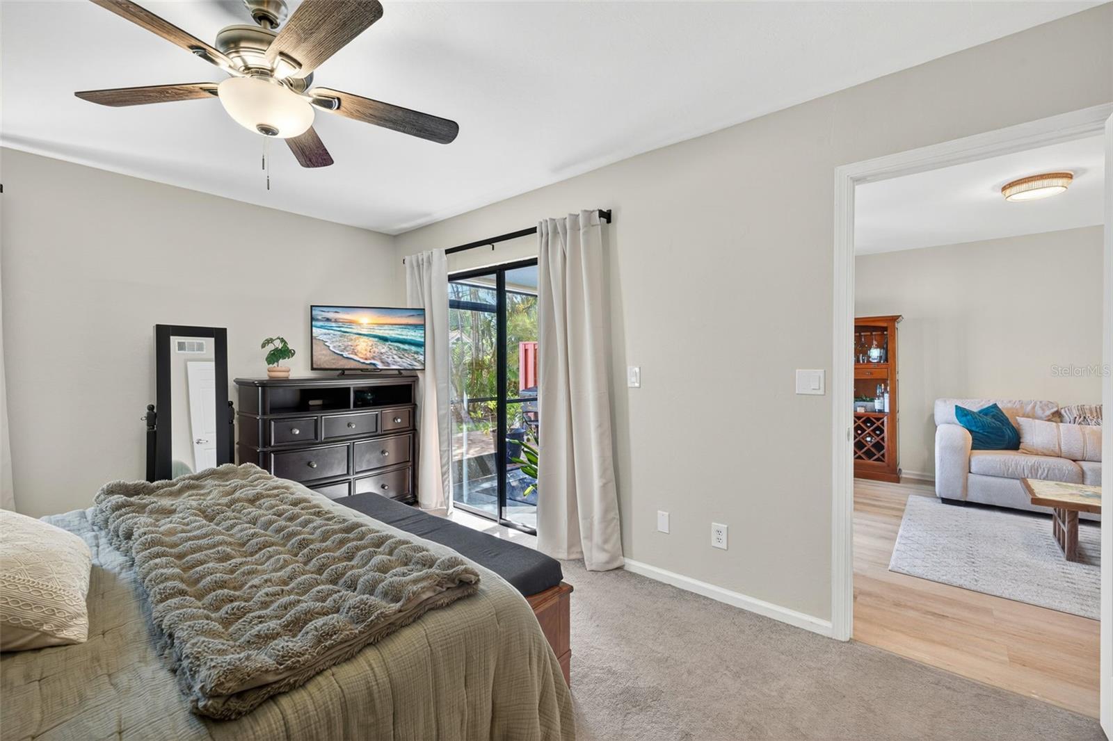 Image 13 of 45 For 9845 Citadel Lane 105