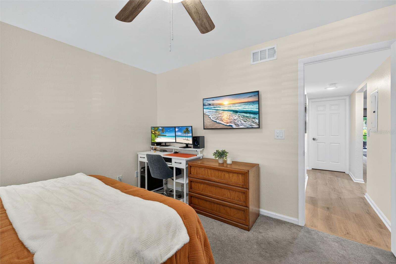 Image 16 of 45 For 9845 Citadel Lane 105