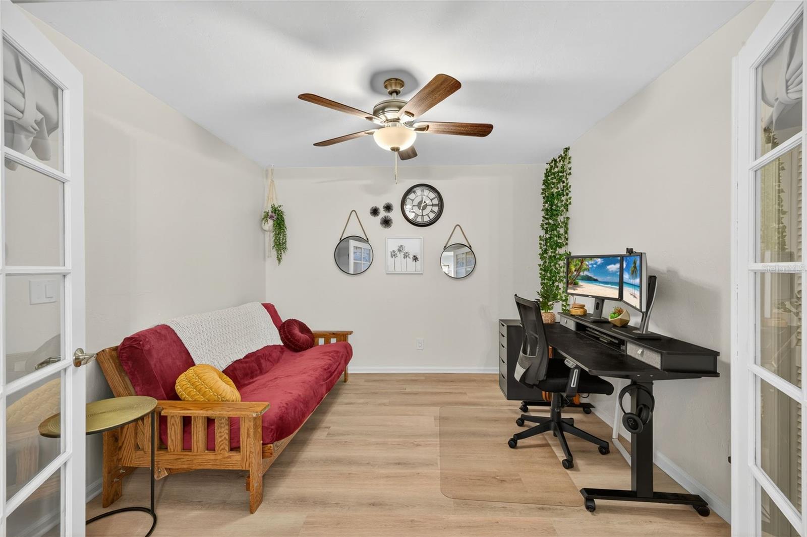 Image 21 of 45 For 9845 Citadel Lane 105