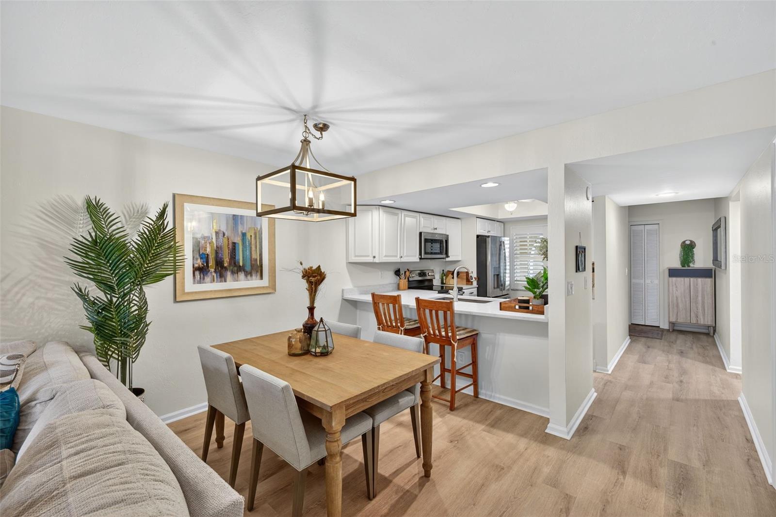 Image 7 of 45 For 9845 Citadel Lane 105