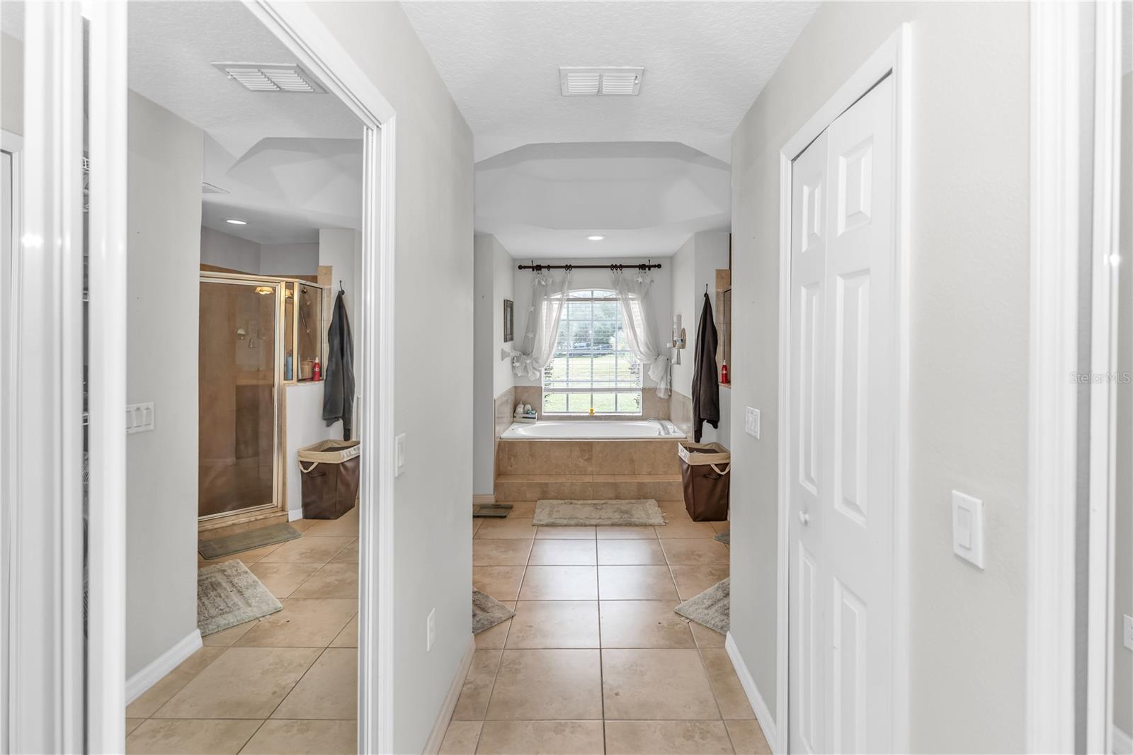 Image 30 of 41 For 150 Sheryl Drive