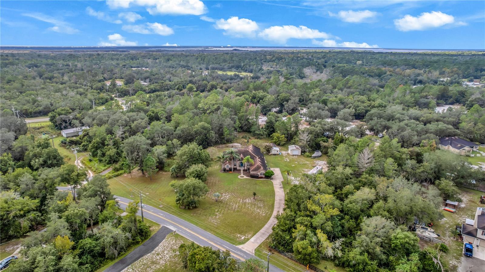 Image 32 of 41 For 150 Sheryl Drive