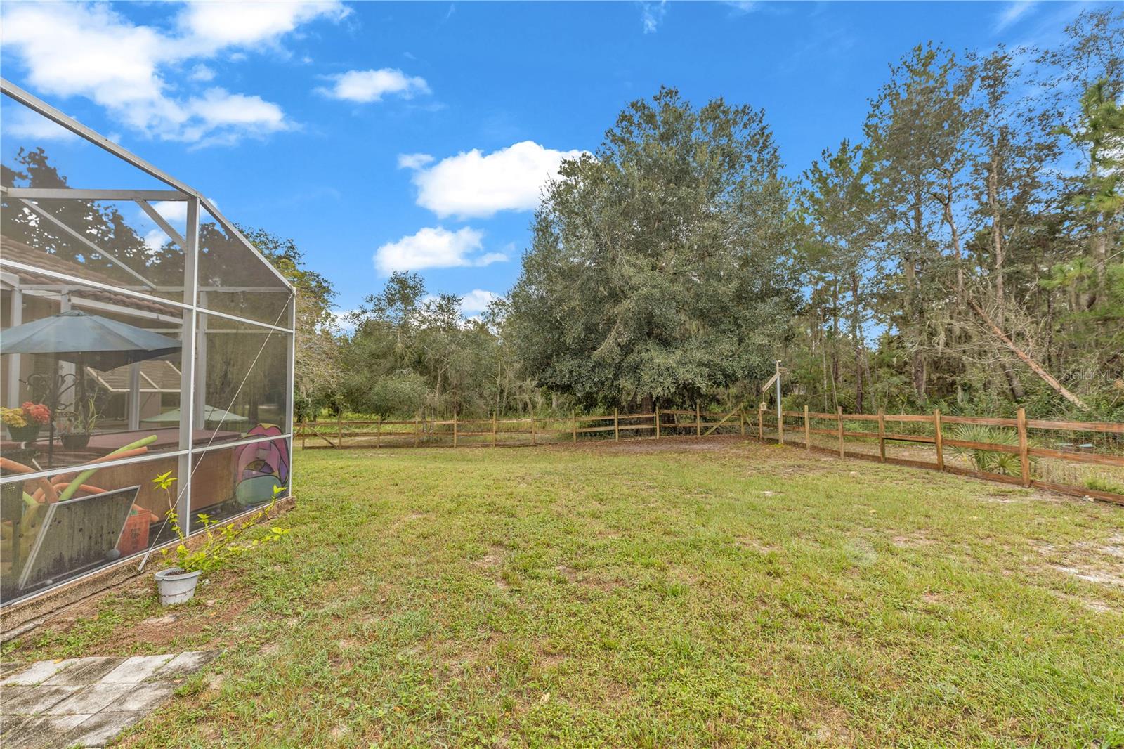 Image 36 of 41 For 150 Sheryl Drive