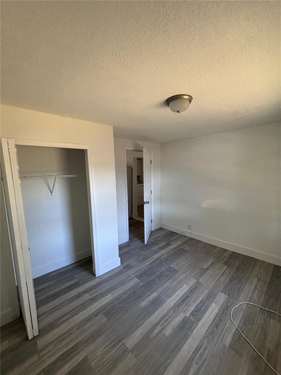 Image 13 of 30 For 702 Hillsboro Street