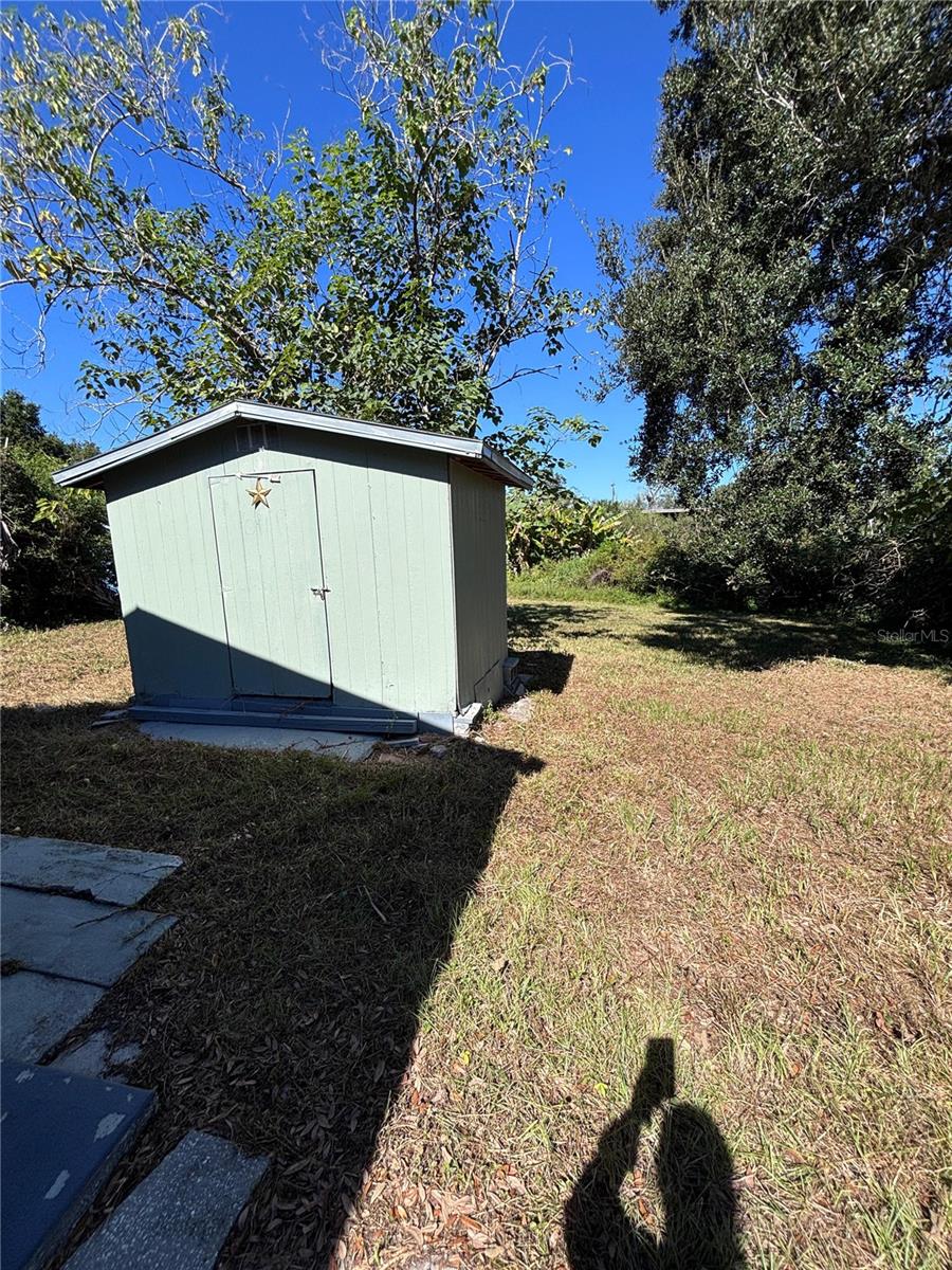 Image 25 of 30 For 702 Hillsboro Street