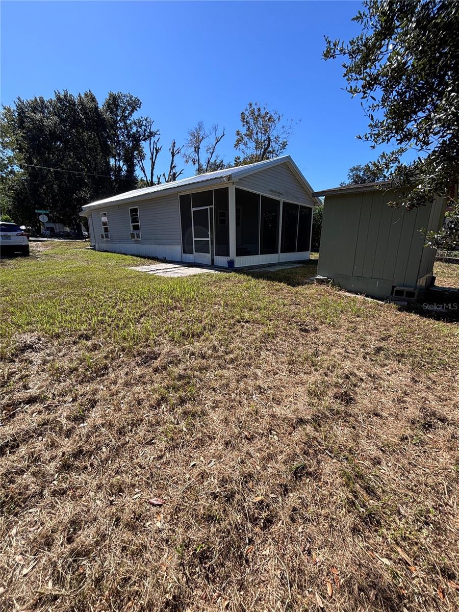 Image 27 of 30 For 702 Hillsboro Street