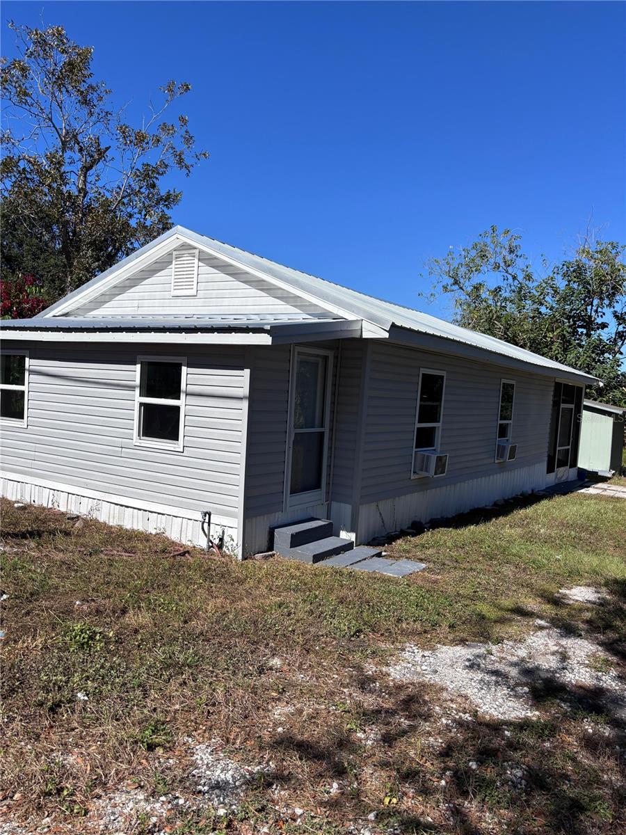 Image 30 of 30 For 702 Hillsboro Street