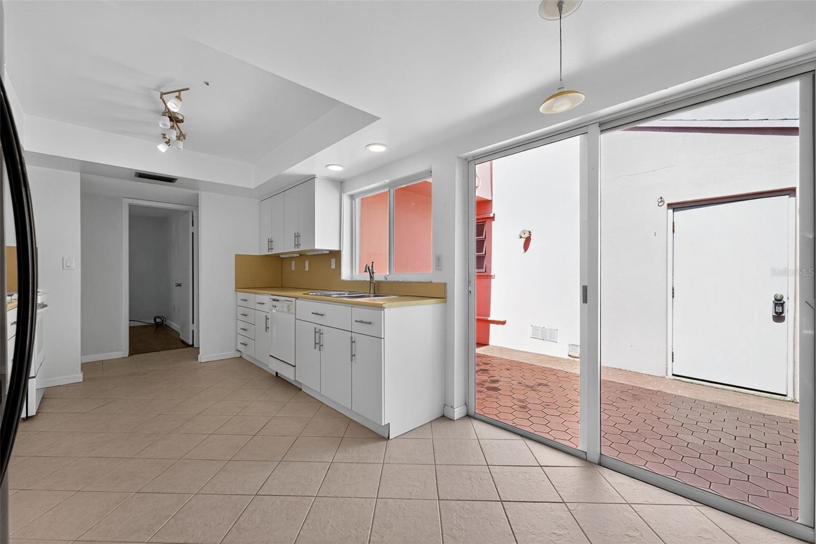 Image 18 of 33 For 11530 83rd  