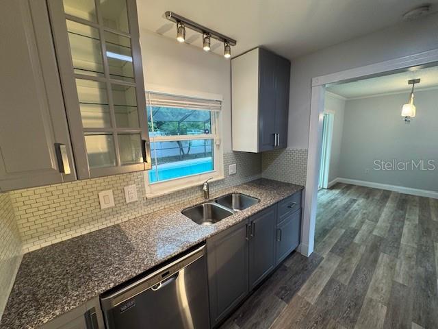 Image 31 of 73 For 413 Citadel Drive