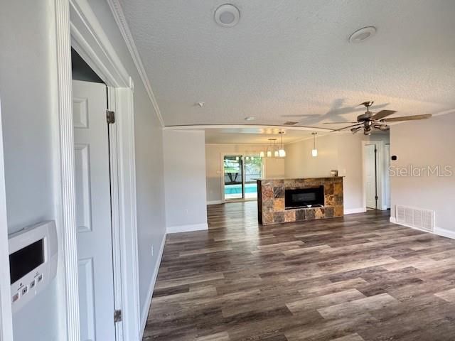 Image 7 of 73 For 413 Citadel Drive