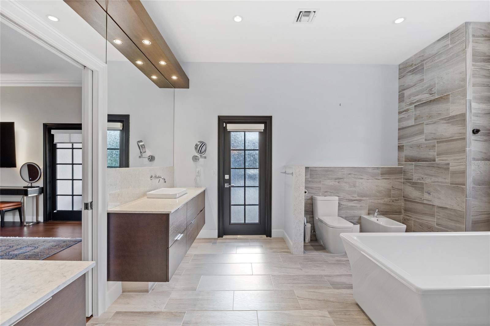 Image 45 of 100 For 9146 Great Heron Circle