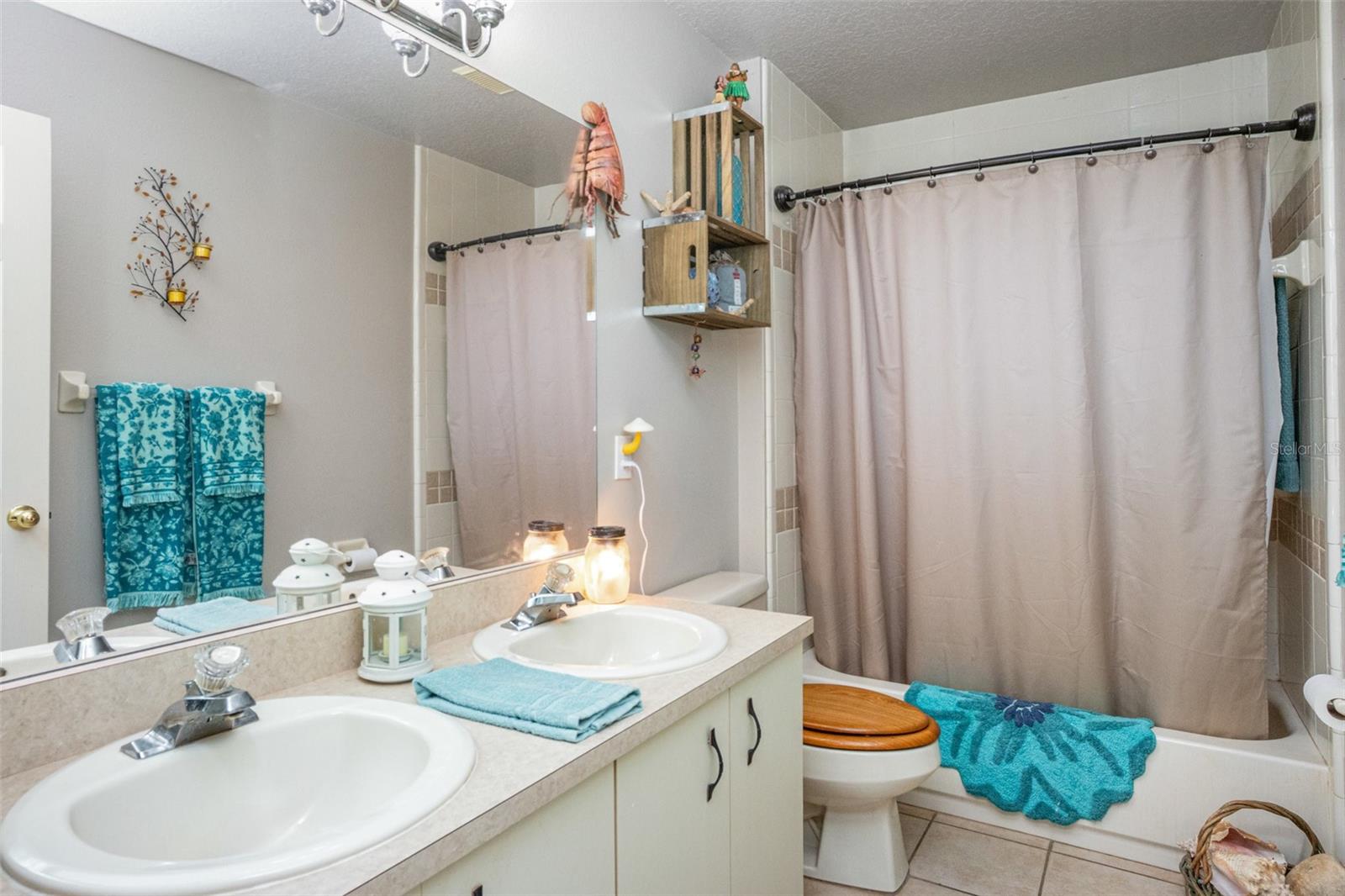 Image 23 of 30 For 1045 State Road 415