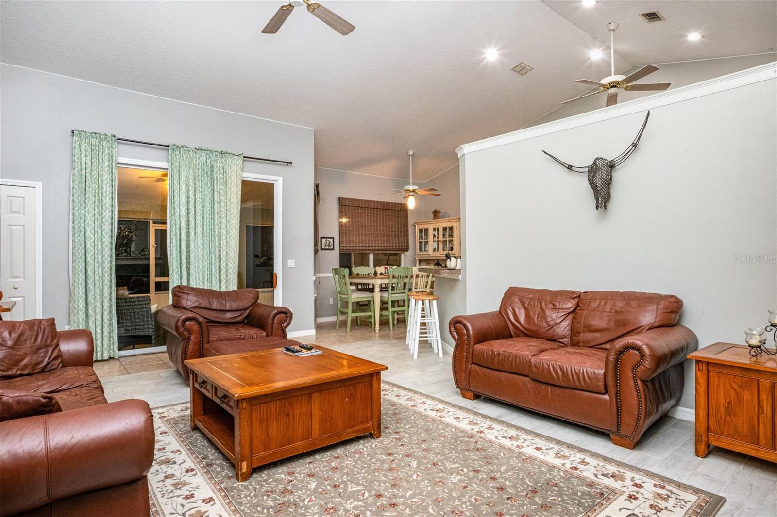 Image 9 of 30 For 1045 State Road 415