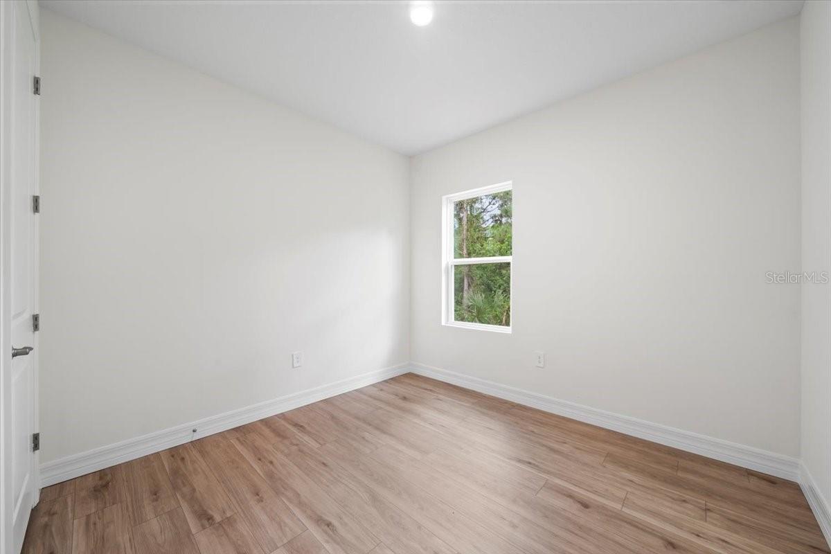 Image 22 of 25 For 2643 Rushmore Street