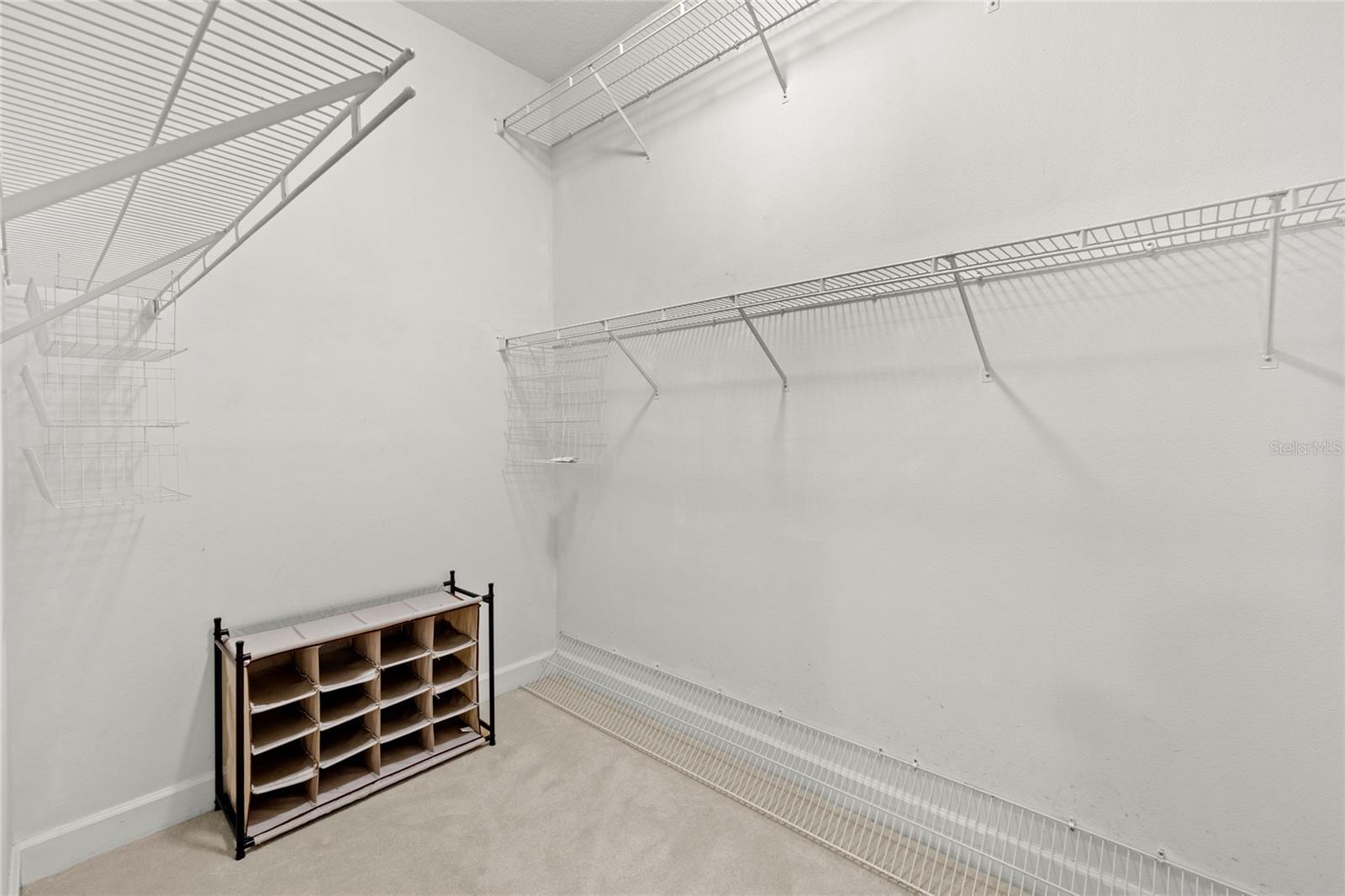 Image 26 of 49 For 3124 Oak Alley Drive