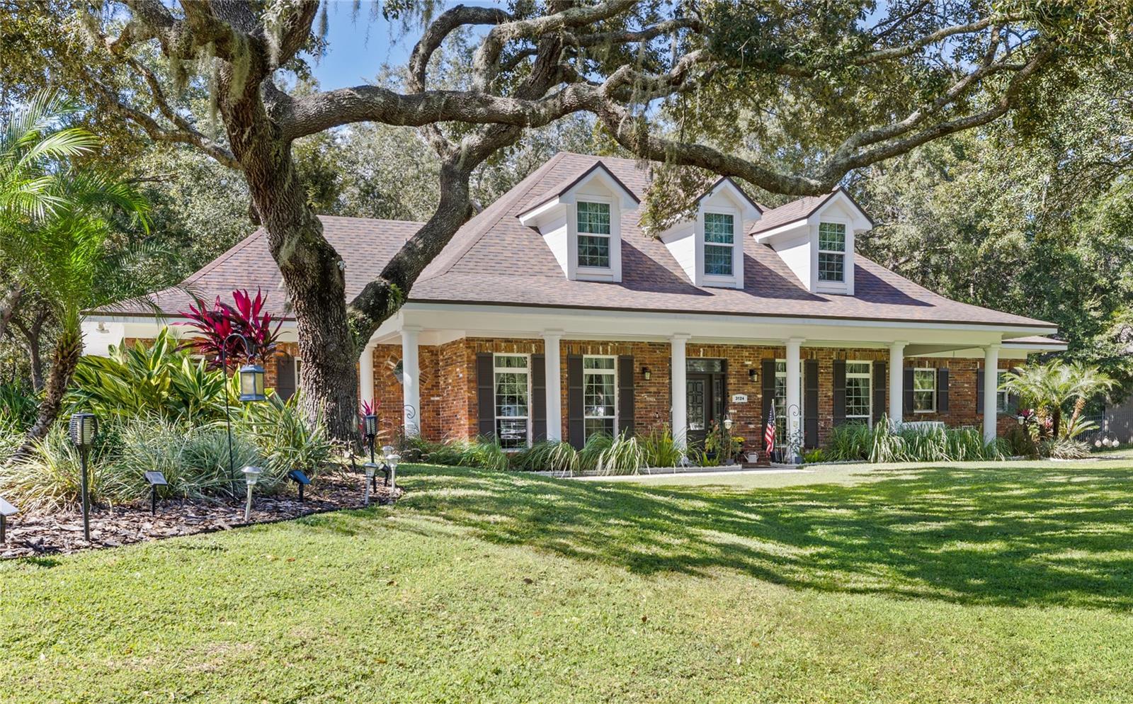 Image 3 of 49 For 3124 Oak Alley Drive